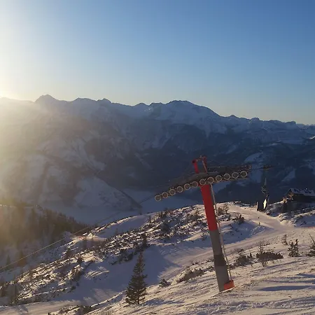 招待所 施拉夫迈勒特劳恩旅馆