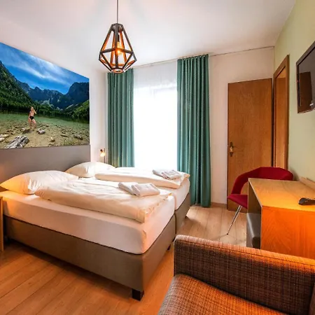 招待所 施拉夫迈勒特劳恩旅馆